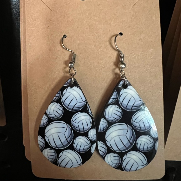 Softball/Volleyball Softball/Baseball Softball/Soccer sublimation wood earrings - Picture 11 of 14